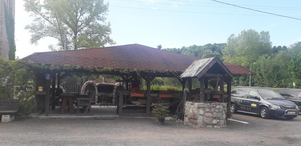 Gosciniec Solan Otel Jeleniow Dış mekan fotoğraf