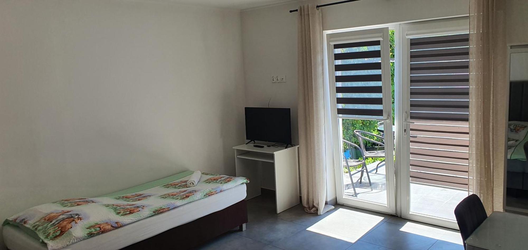 Gosciniec Solan Otel Jeleniow Dış mekan fotoğraf
